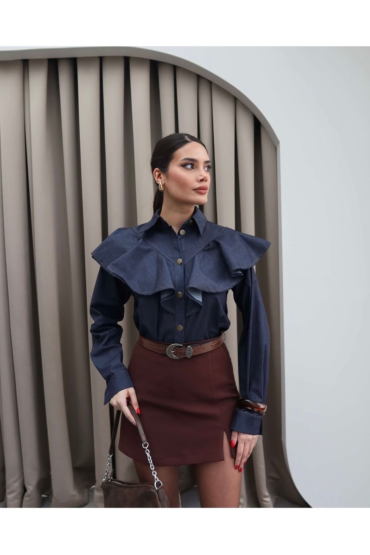 Önden Düğmeli Pile Detay Özel Tasarım Denim Gömlek Koyu Mavi - S