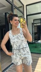 Nakışlı Kare Yaka Bluz Şortlu Takım Beyaz - M