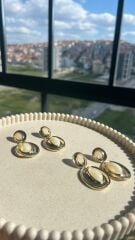 İnci Detaylı Gold Sallantılı Küpe Beyaz